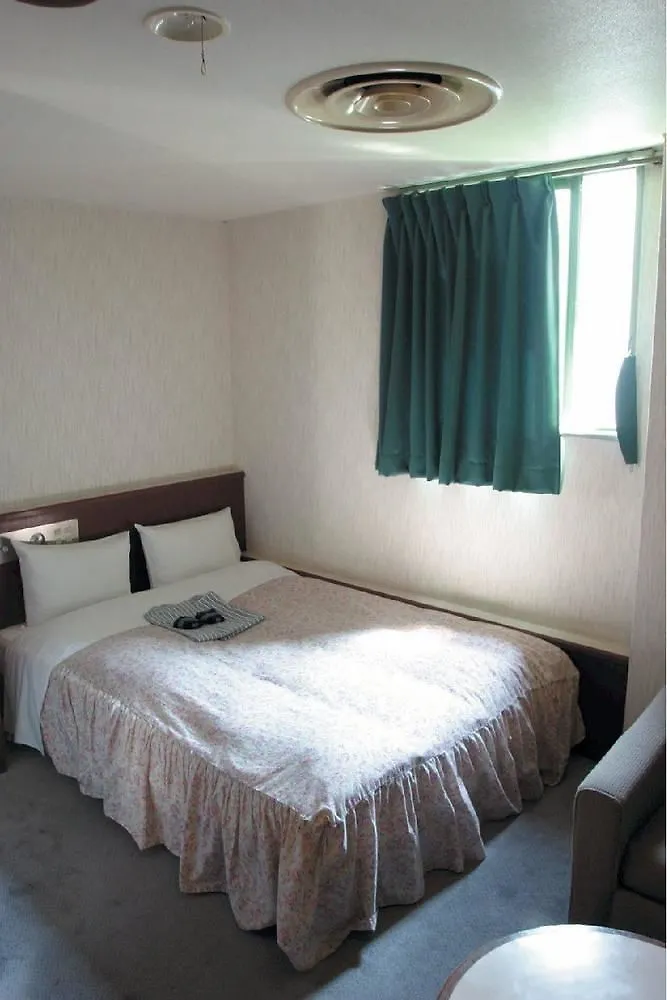 טוקיו Ueno Touganeya Hotel 2*,  יפן